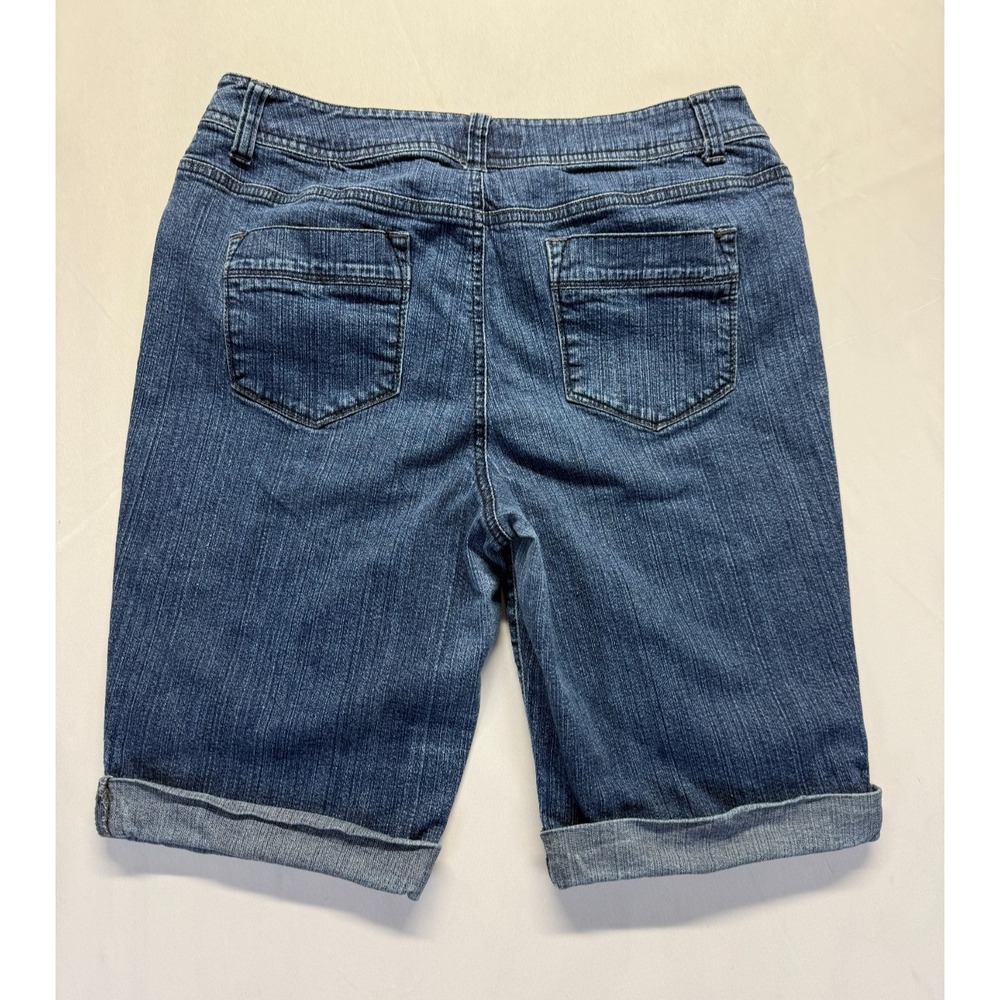 St. John's Bay Bermuda Shorts Womens 10‎ Blue Denim Stretch Mid Rise Cuffed Hem - Picture 2 of 11